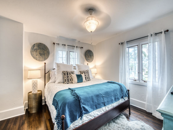 Experience Luxury at this Historic House in Lido Key